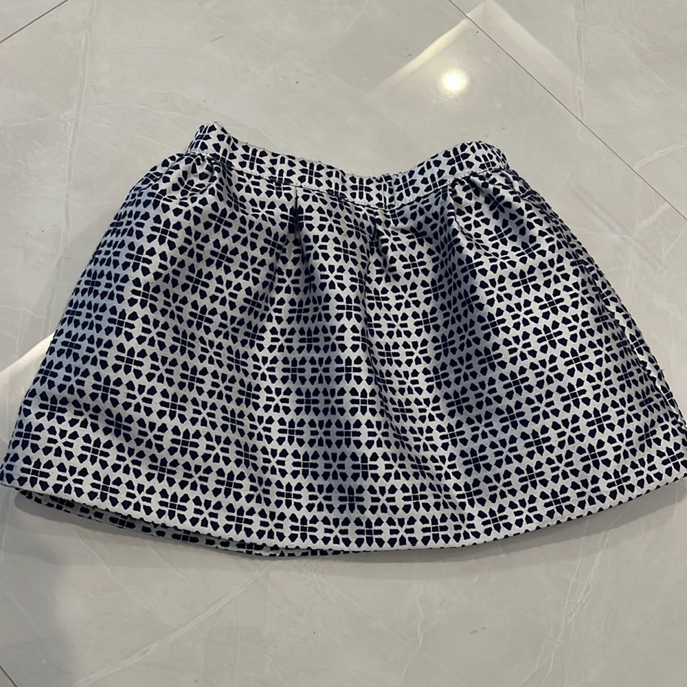 Girls structured A-line skirt